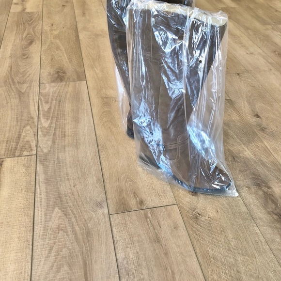 ✨SOLD✨New Suede Tan Leather Upper Knee High Riding Boots - Picture 8 of 9